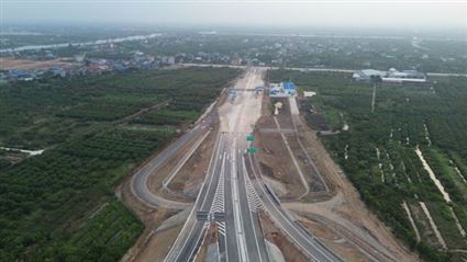 Inauguration and opening of Thanh Ha overpass to traffic